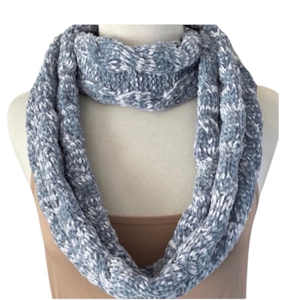 NEW Sonoma Supercozy Infinity Scarf